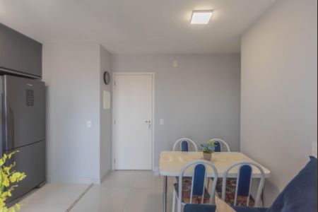 Apartamento para alugar com 45m², 2 quartos e 1 vagaSala