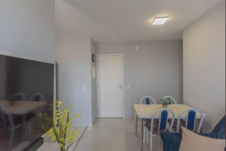 Sala de apartamento à venda com 2 quartos, 45m² em Cidade Satélite Íris, Campinas