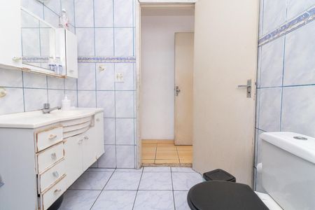 Casa à venda com 140m², 3 quartos e 2 vagasBanheiro da Suíte