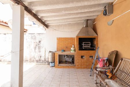 Casa à venda com 140m², 3 quartos e 2 vagasChurrasqueira