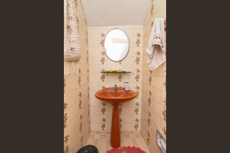 Casa à venda com 140m², 3 quartos e 2 vagasLavabo