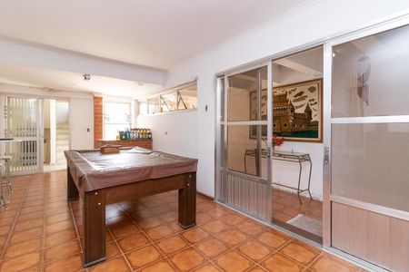 Casa à venda com 140m², 3 quartos e 2 vagasSalão