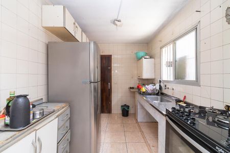 Casa à venda com 140m², 3 quartos e 2 vagasCozinha