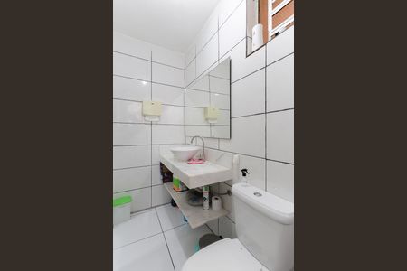 Casa à venda com 113m², 4 quartos e 3 vagasBanheiro 2