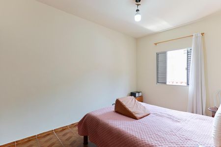 Casa à venda com 113m², 4 quartos e 3 vagasQuarto 1