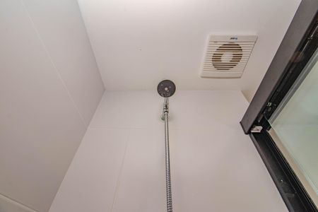 Apartamento à venda com 83m², 3 quartos e 2 vagas Apartamento à venda com 83m², 3 quartos e 2 vagasBanheiro da Suíte