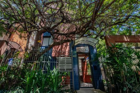 Apartamento à venda com 83m², 3 quartos e 2 vagas Apartamento à venda com 83m², 3 quartos e 2 vagasFachada