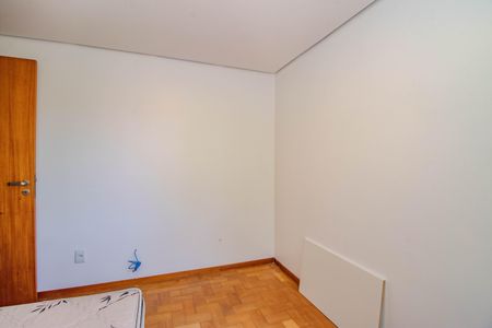 Apartamento à venda com 83m², 3 quartos e 2 vagas Apartamento à venda com 83m², 3 quartos e 2 vagasQuarto 2