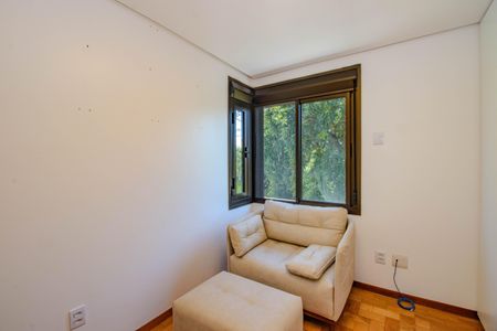 Quarto 1 de apartamento para alugar com 3 quartos, 83m² em Petrópolis, Porto Alegre
