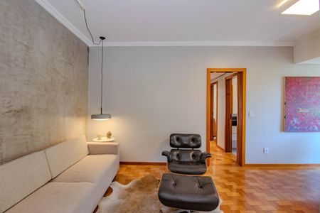 Sala de apartamento para alugar com 3 quartos, 83m² em Petrópolis, Porto Alegre