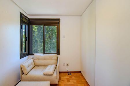 Quarto 1 de apartamento para alugar com 3 quartos, 83m² em Petrópolis, Porto Alegre