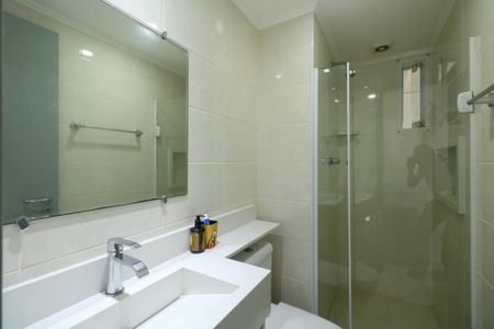 Apartamento à venda com 65m², 3 quartos e 2 vagasBanheiro Social