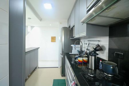 Apartamento à venda com 65m², 3 quartos e 2 vagasCozinha