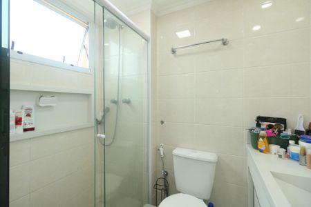 Apartamento à venda com 65m², 3 quartos e 2 vagasBanheiro da Suíte