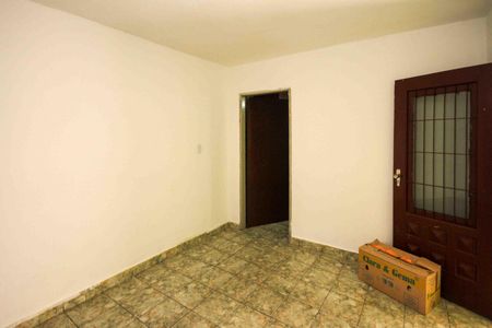 Casa para alugar com 2 quartos, 70m² em Vila Cardoso Franco, São Paulo