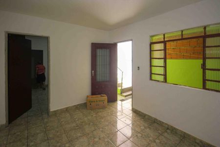 Casa para alugar com 2 quartos, 70m² em Vila Cardoso Franco, São Paulo