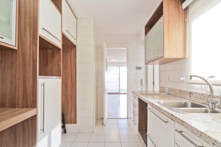 Apartamento à venda com 96m², 2 quartos e 2 vagas Apartamento à venda com 96m², 2 quartos e 2 vagasCozinha