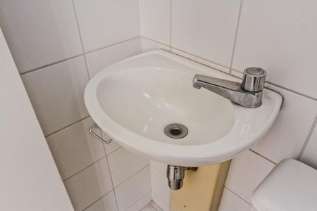 Apartamento à venda com 96m², 2 quartos e 2 vagas Apartamento à venda com 96m², 2 quartos e 2 vagasÁrea de Serviço