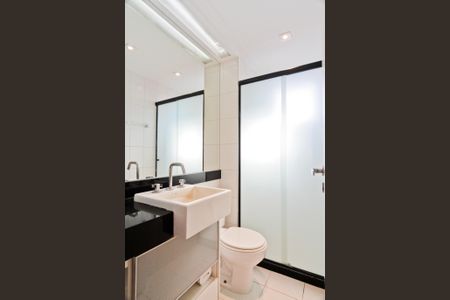 Apartamento à venda com 96m², 2 quartos e 2 vagas Apartamento à venda com 96m², 2 quartos e 2 vagasBanheiro