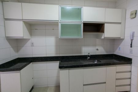 Apartamento para alugar com 108m², 3 quartos e 2 vagasCozinha