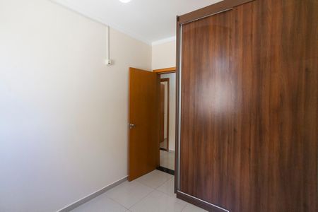 Apartamento para alugar com 108m², 3 quartos e 2 vagasQuarto 2