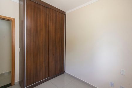 Apartamento para alugar com 108m², 3 quartos e 2 vagasQuarto 2