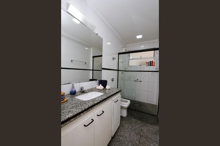 Apartamento para alugar com 111m², 3 quartos e 1 vagaBanheiro Social