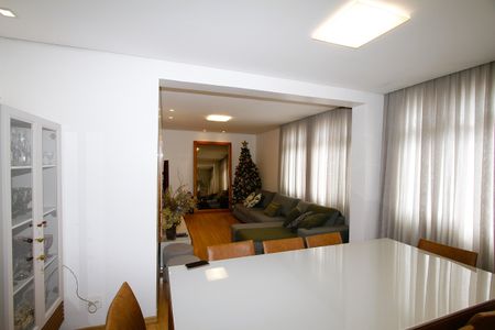 Detalhe Sala de apartamento para alugar com 3 quartos, 111m² em Grajaú, Belo Horizonte