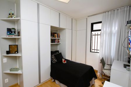 Apartamento para alugar com 111m², 3 quartos e 1 vagaQuarto 2
