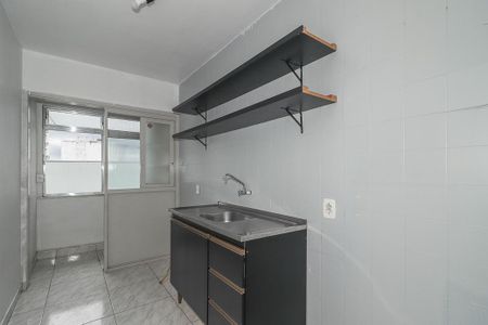 Cozinha de apartamento à venda com 1 quarto, 48m² em Vila Ipiranga, Porto Alegre