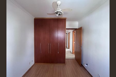 Apartamento à venda com 134m², 4 quartos e 3 vagasQuarto 3