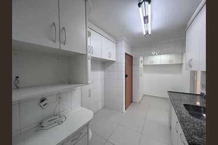 Apartamento à venda com 134m², 4 quartos e 3 vagasCozinha