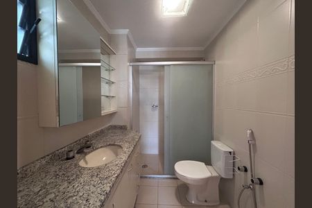 Apartamento à venda com 134m², 4 quartos e 3 vagasBanheiro da Suíte 1