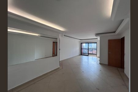 Sala  de apartamento à venda com 4 quartos, 134m² em Santo Amaro, São Paulo