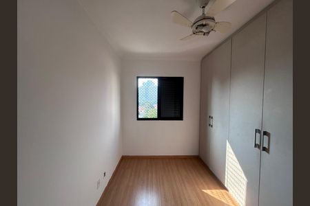 Apartamento à venda com 134m², 4 quartos e 3 vagasQuarto 2 - Suíte 2 