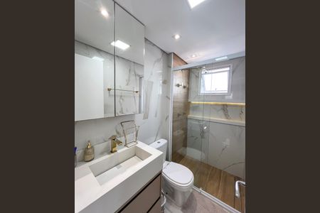 Apartamento à venda com 94m², 2 quartos e 2 vagasBanheiro da Suíte 1