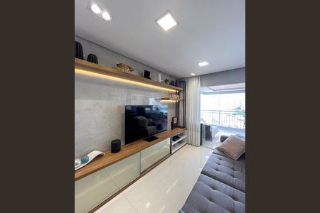 Apartamento à venda com 94m², 2 quartos e 2 vagasSala