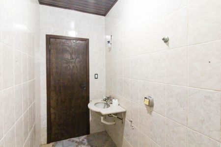 Banheiro de casa para alugar com 2 quartos, 100m² em Mathias Velho, Canoas