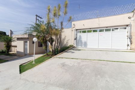 Casa de condomínio à venda com 70m², 2 quartos e 1 vagaÁrea comum