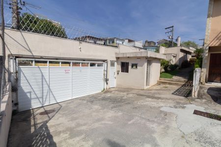 Casa de condomínio à venda com 70m², 2 quartos e 1 vagaÁrea comum