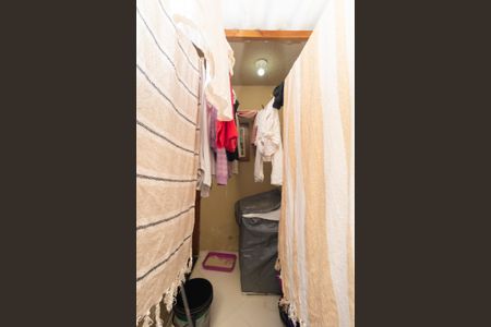 Casa de condomínio à venda com 70m², 2 quartos e 1 vagaÁrea de Serviço