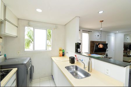 Apartamento para alugar com 47m², 2 quartos e 1 vagaCozinha