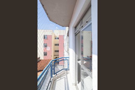 Apartamento à venda com 87m², 3 quartos e 1 vaga Apartamento à venda com 87m², 3 quartos e 1 vagaVaranda da sala