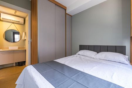 Quarto de apartamento à venda com 1 quarto, 27m² em Pinheiros, São Paulo