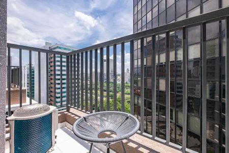 Sala/Cozinha - Varanda de apartamento à venda com 1 quarto, 27m² em Pinheiros, São Paulo
