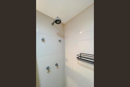 Apartamento para alugar com 68m², 2 quartos e 2 vagasBanheiro