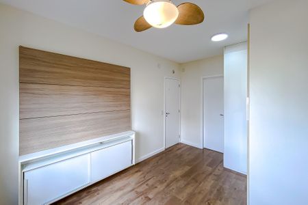 Apartamento para alugar com 68m², 2 quartos e 2 vagasQuarto 2 - Suíte