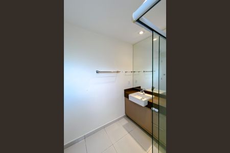 Apartamento para alugar com 68m², 2 quartos e 2 vagasBanheiro da Suíte