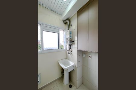 Apartamento para alugar com 68m², 2 quartos e 2 vagasÁrea de Serviço