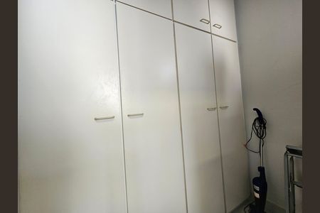 Apartamento à venda com 110m², 3 quartos e 2 vagas Apartamento à venda com 110m², 3 quartos e 2 vagasDespensa